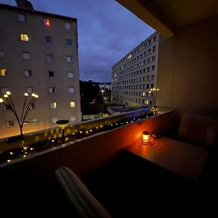 Avec Garage, Proche Du Centre Lyon Apartment